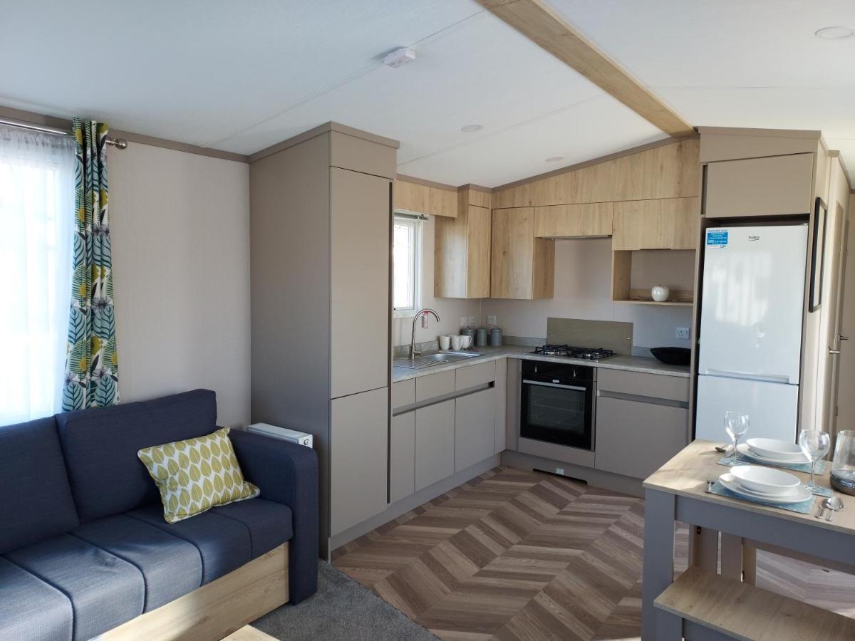 Hoburne Bashley Self-Catering Holiday Home New Milton Exterior foto